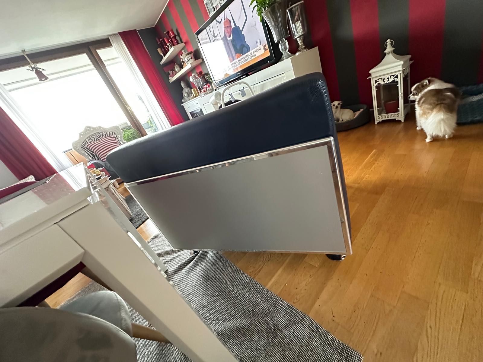 Sofas: Schwarzes Ledersofa - Zeitlos & Modern – Neu (gemäss Beschreibung) aus Abtwil AG von kiko_25 2