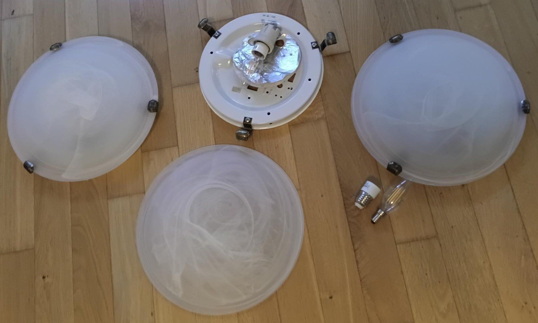 Lampadari & plafoniere: Deckenleuchten inkl. Leuchtmittel mattweiss 30cm – Usato da Dietlikon venduto da surrli13 1