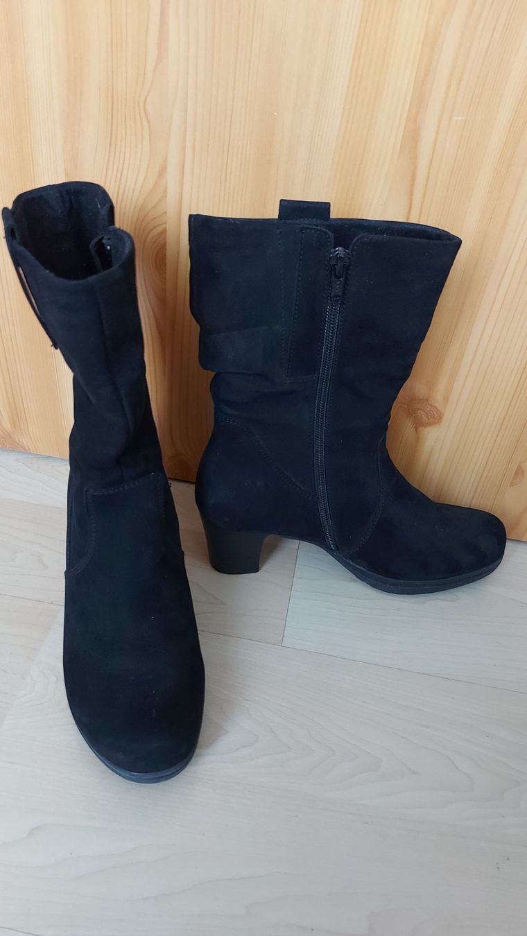 Scarpe da donna: Wildlederstiefel GABOR, Gr. 36,5 – Usato da Rotkreuz venduto da eri_t25d