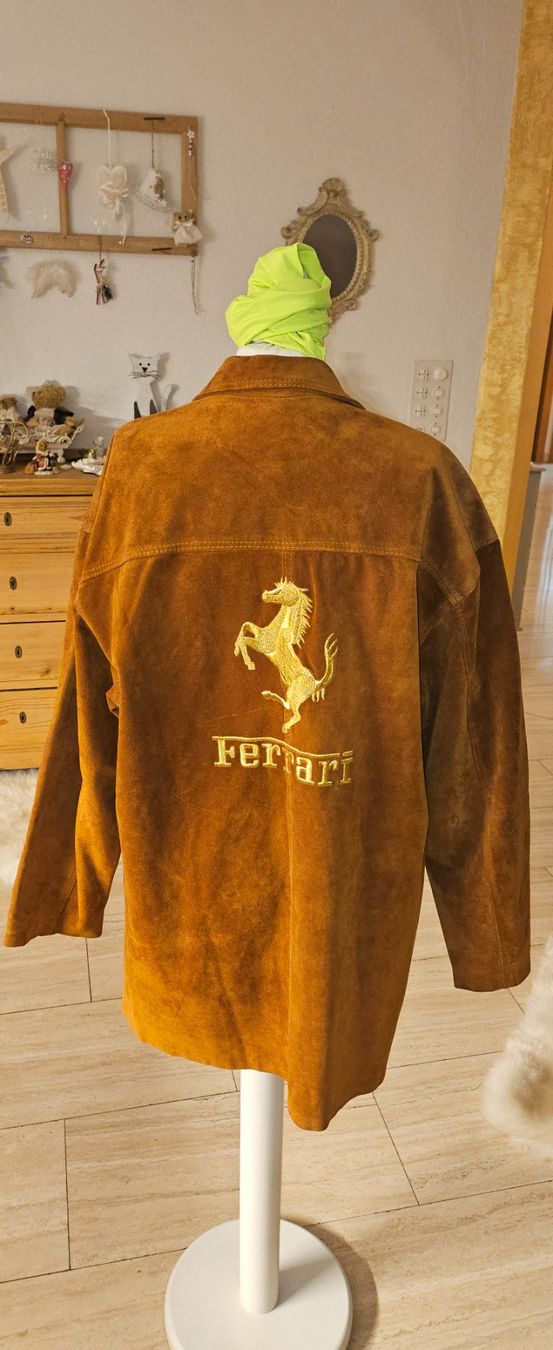 Giacche: Ferrari Wildlederjacke von Alberto Junior by Iossa – Usato da Luzern venduto da Womeninred 2