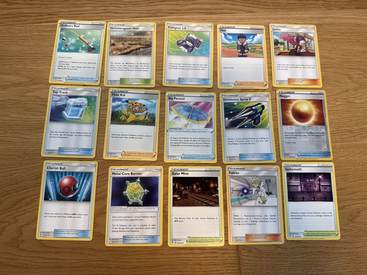 Pokémon Carte collezionabili: Pokemon Set – Usato da Küssnacht am Rigi venduto da POSTOMASTER