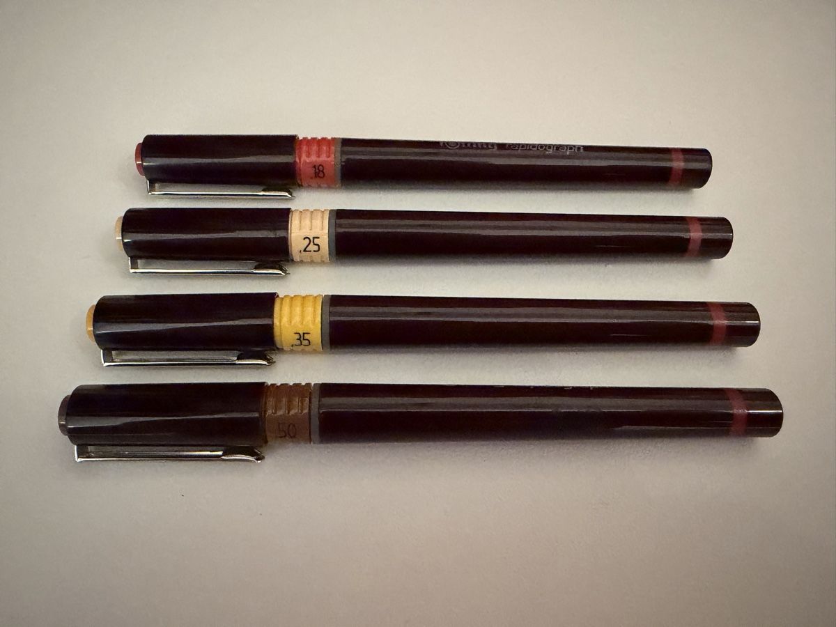 Rotring Penna & Evidenziatori: 4 x Rotring Rapidograp – Usato da Seengen venduto da Gegu2