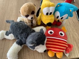 Plüschtier-Sammlung für Kinderzimmer, 4 Stück, Top Zustand!