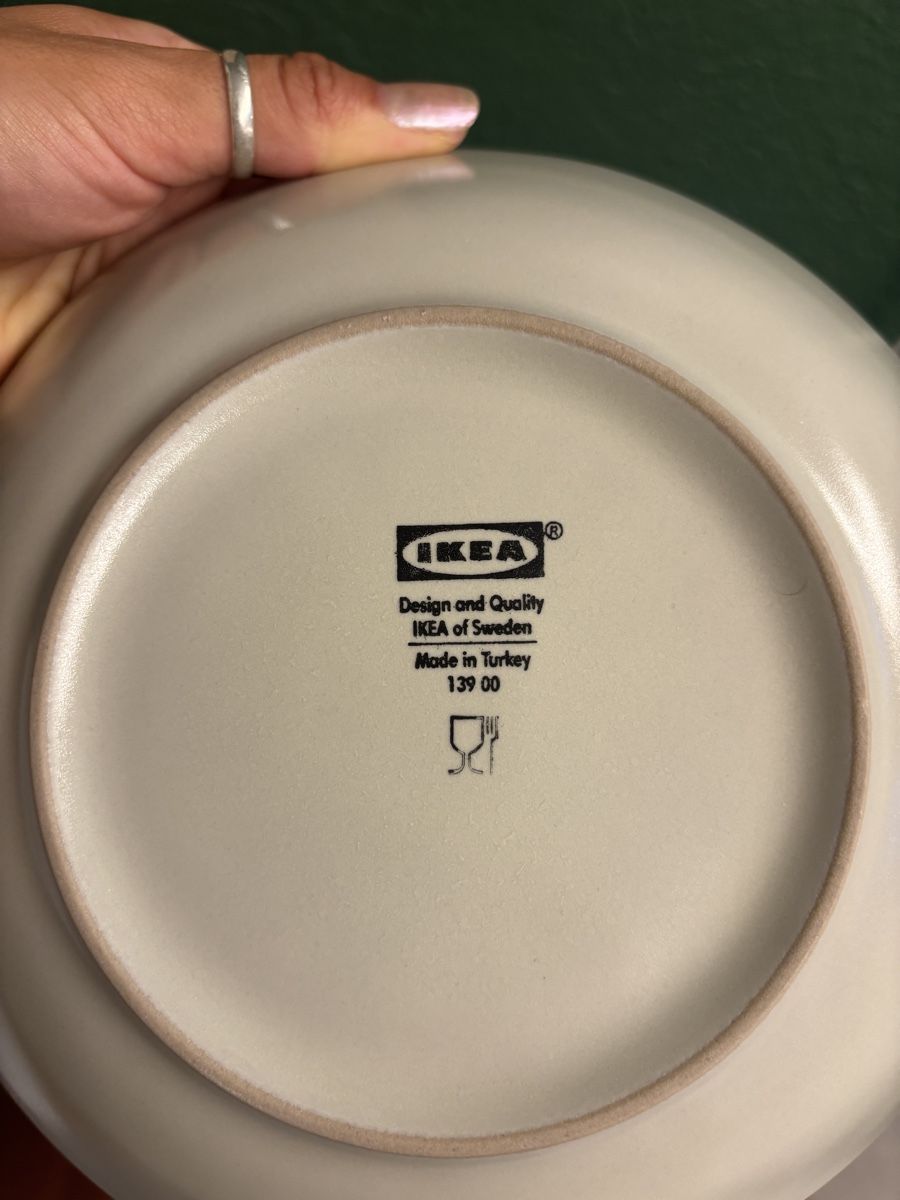 Set di piatti: Geschirrset 8er – Usato da Zürich venduto da YA-LE 4