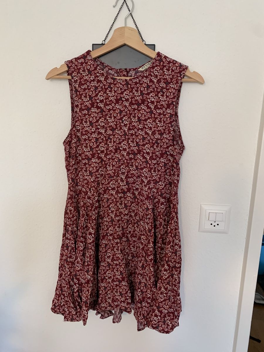 Kleider: Blumenkleid Review Gr. M 🌸 – Gebraucht aus Zürich von cla_qxx8