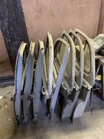 Un lot de pièces carrosserie Peugeot 203 