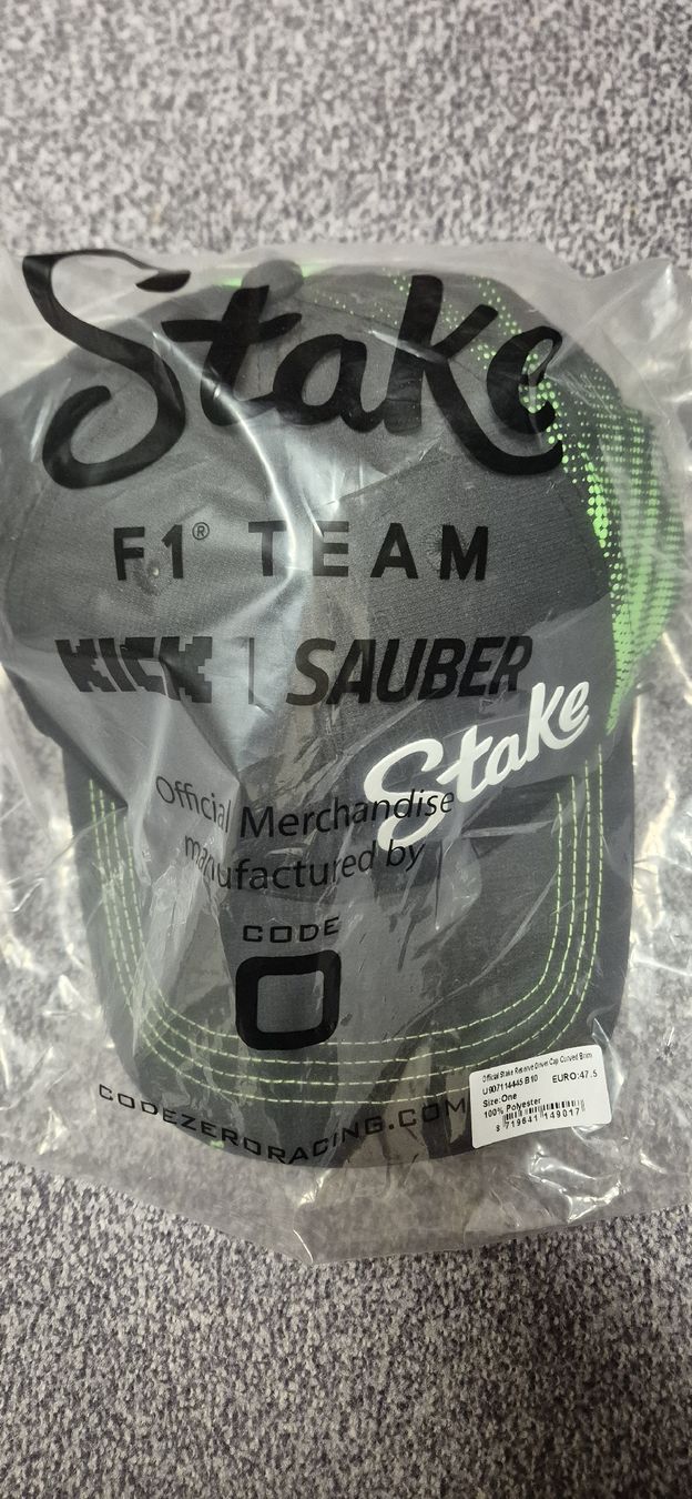 Altro in  Abbigliamento & Accessori: Orginal F1 Sauber Mütze Orginalverpackt – Nuovo e nell'imballaggio originale da Einsiedeln venduto da Jugli0