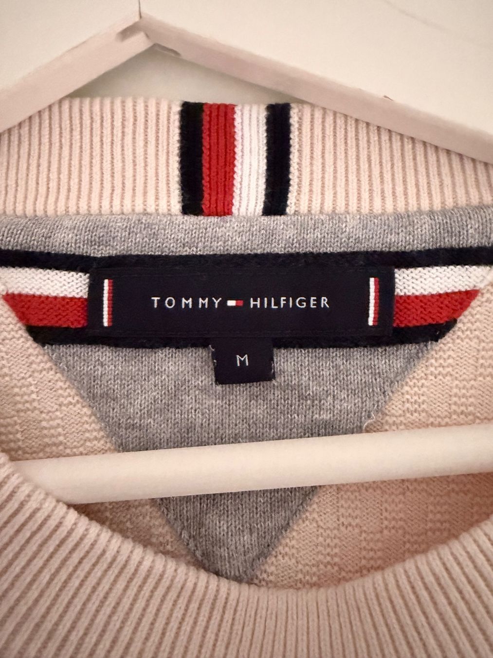 Maglioni & Felpe: Pullover Tommy Hilfiger Herren Grösse M hellrosa guter Zu... – Usato da Luzern venduto da mani032 1