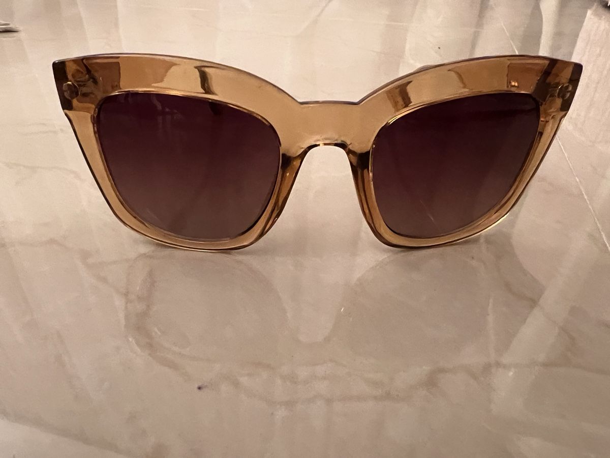 Michael Kors Brillen & Gläser: Michael Kors Sonnenbrillen – Gebraucht aus zürich von kira.jj 1