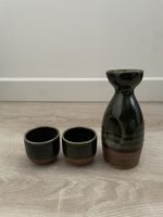 Verre et vase sake