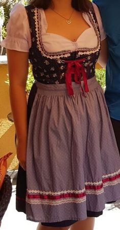 Dirndl fürs Oktoberfest