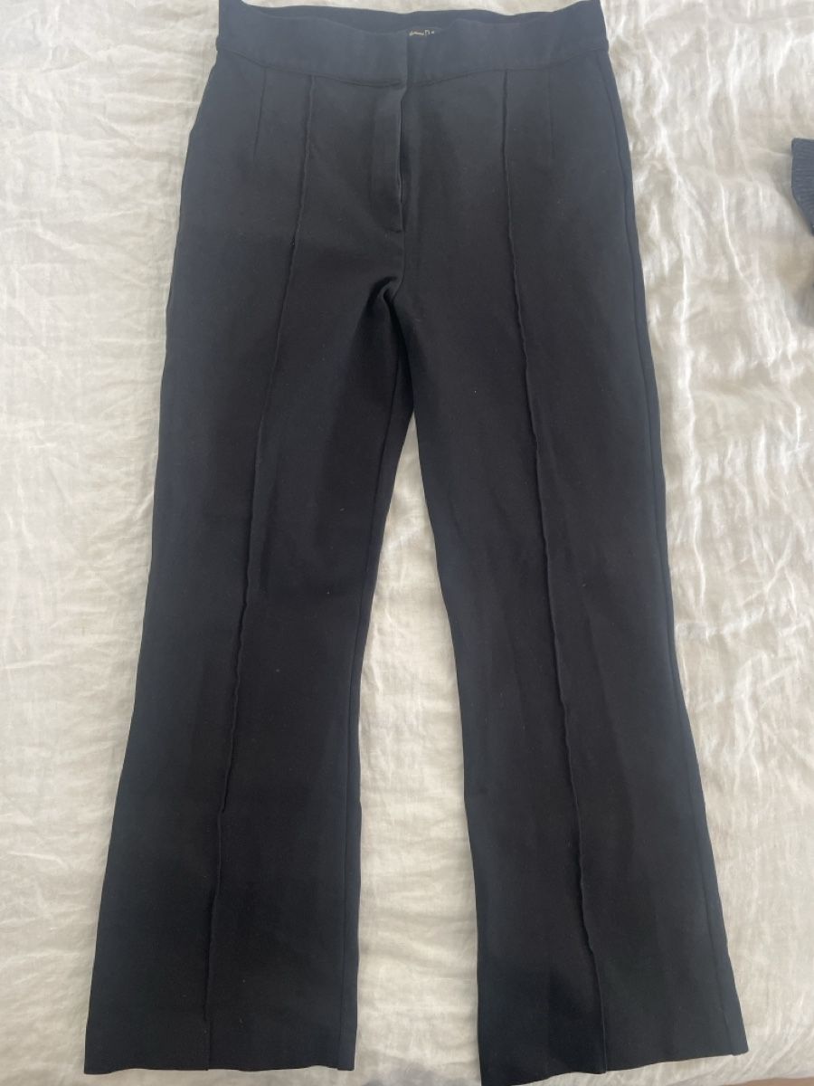 Massimo Dutti Pantaloni: Massimo Dutti Black Flared Trousers - Size S - Elegant! – Usato da Meilen venduto da sop_7ykg
