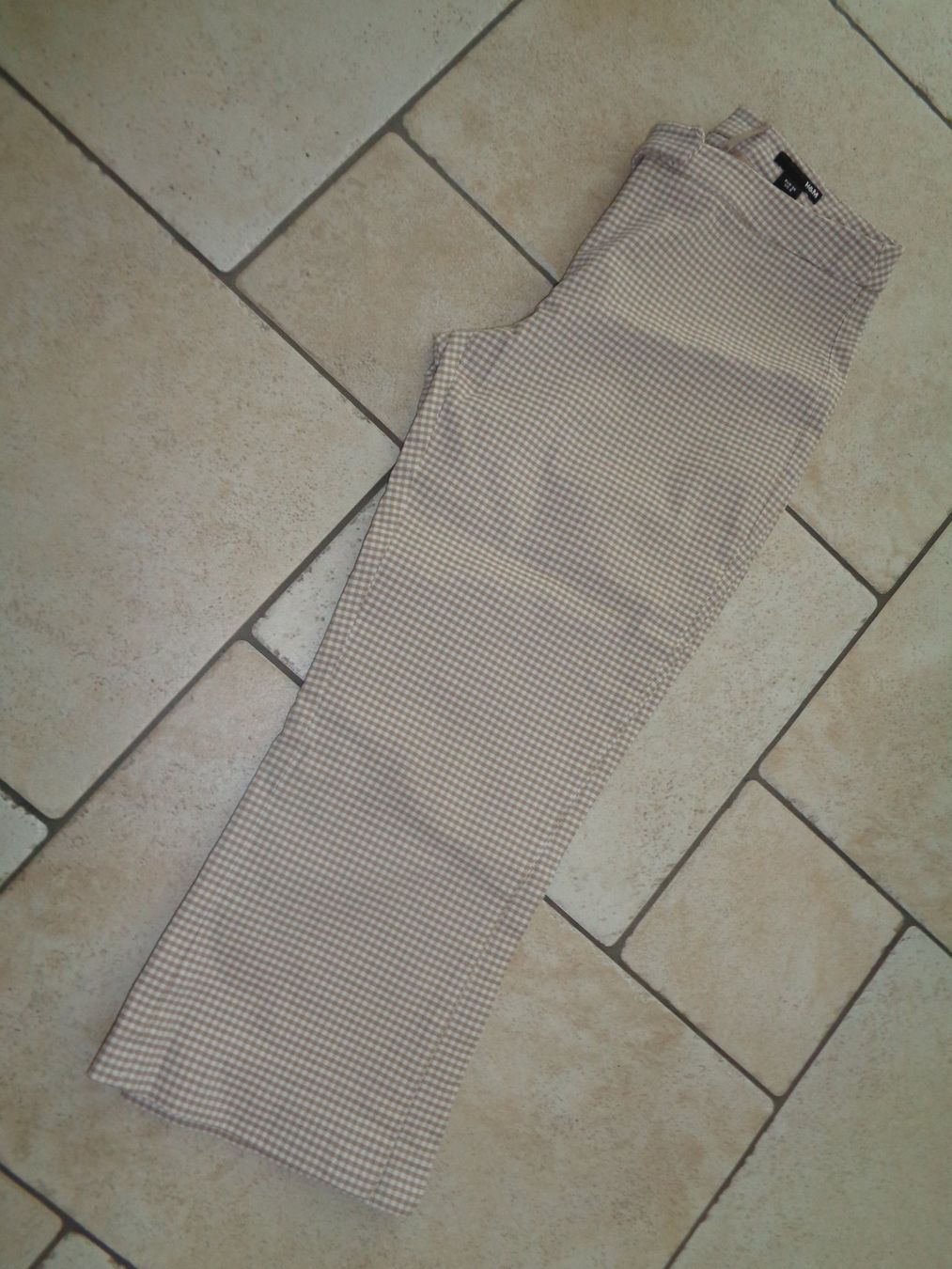 H&M Pantaloni: Hose  H&M  Grösse 38 – Usato da Kreuzlingen venduto da Robi-2003 5