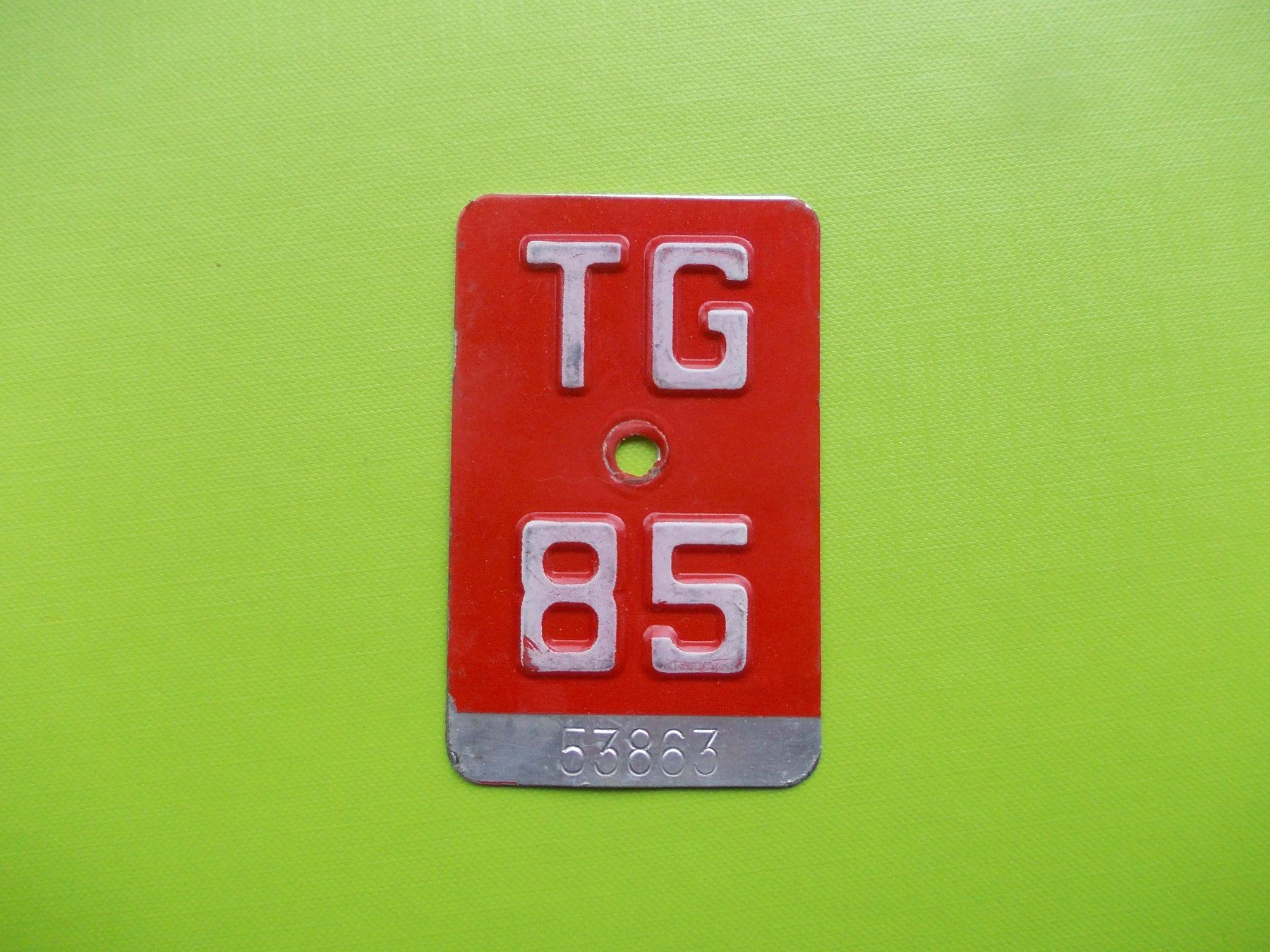 Insegne: Velonummer / Fahrradnummer TG 85 – Usato da Gsteigwiler venduto da HORMIGA21
