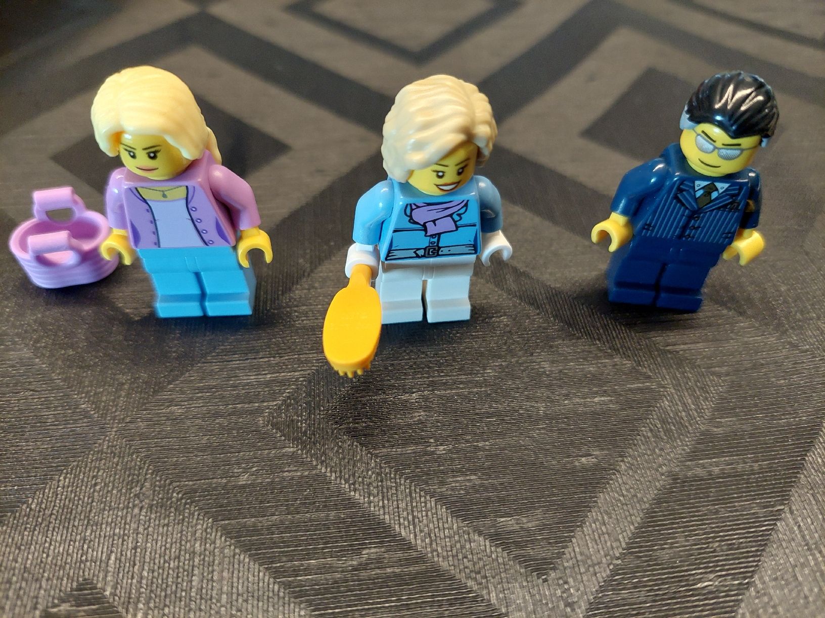 Lego Statuette: 3 Lego Figuren  – Usato da Zetzwil venduto da sti_x9xf 1