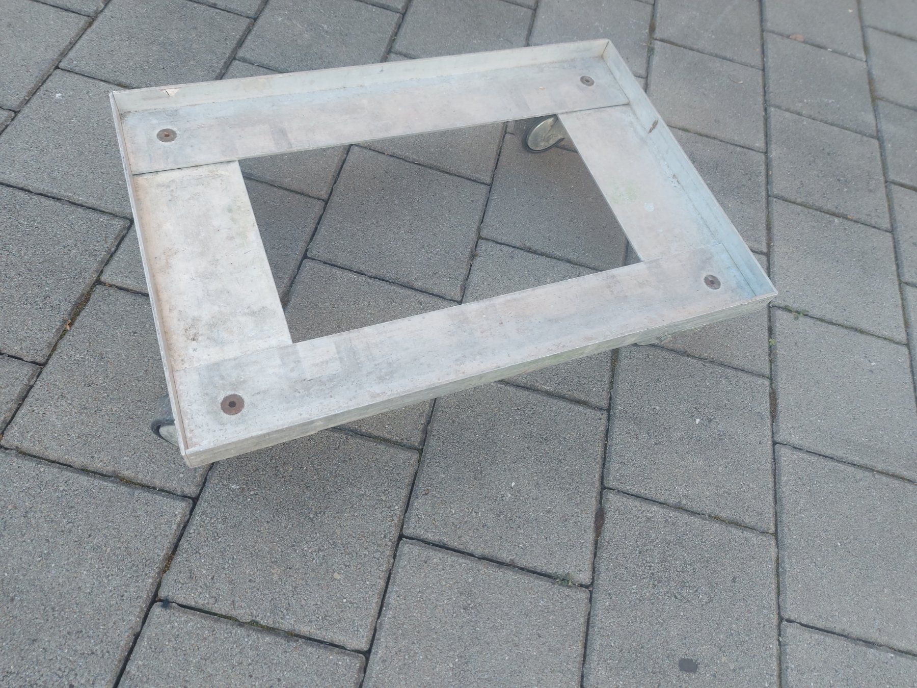 Altro per stoccaggio & trasporto: Transportroller 61 x 41 cm Alu – Usato da Rheinau venduto da profitronic.shop 9
