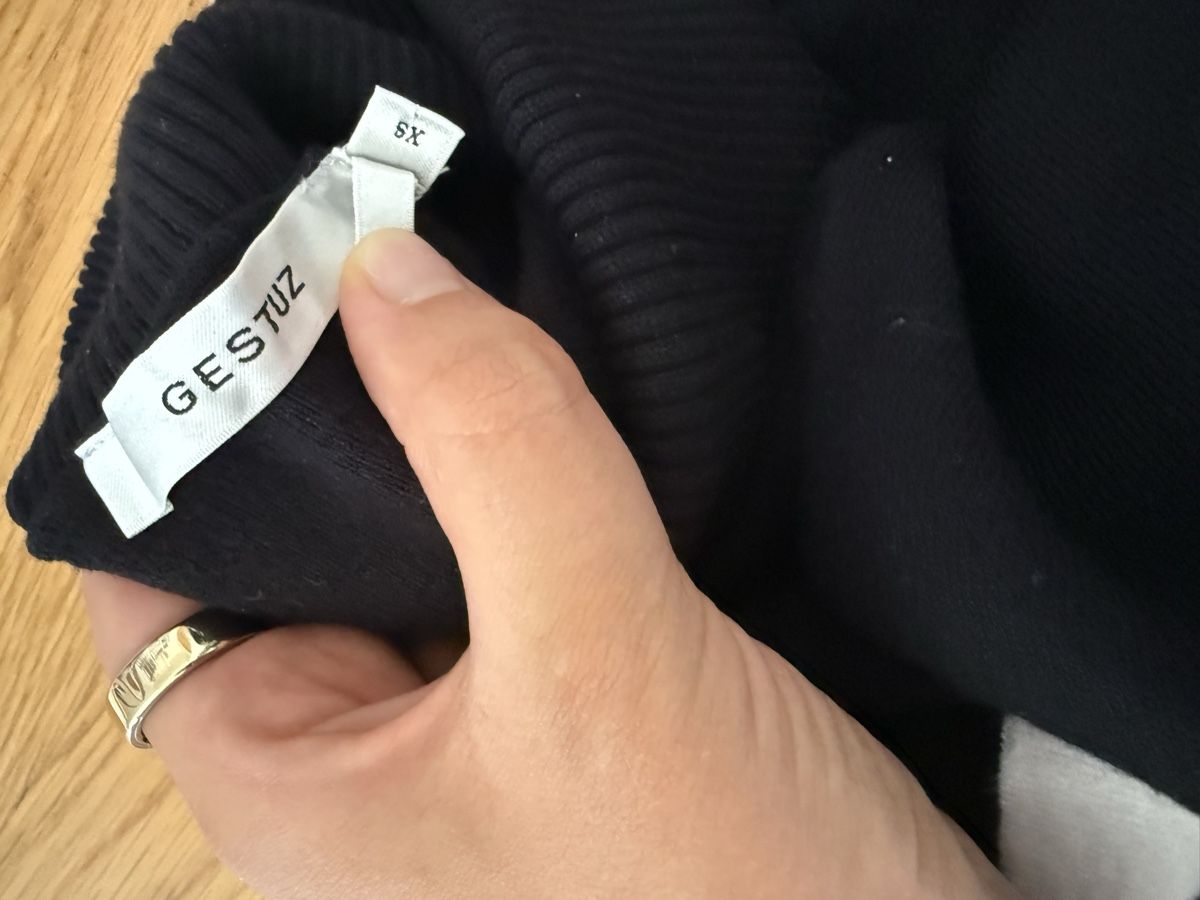 Gestuz Maglioni & Felpe: Gestuz Pullover Streifen Schwarz Weiss Groesse XS – Usato da Uster venduto da CharlotteVN 3