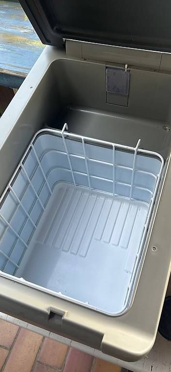 Frigoriferi & Refrigeratori: Frigo portatile  – Usato da S. Nazzaro venduto da mar_w6ld