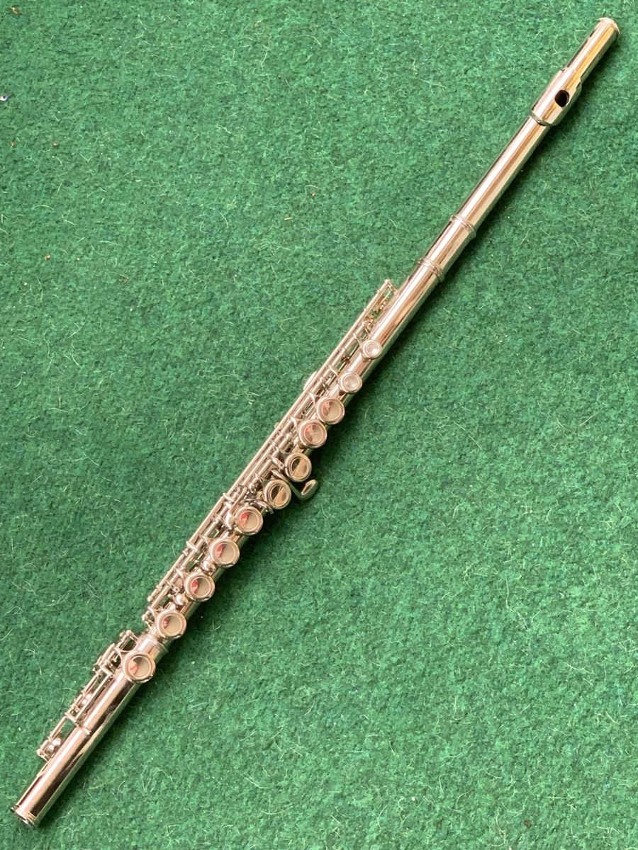 Musikinstrumente: „QUERFLÖTE“ mit Koffer – Gebraucht aus Wangen b. Olten von Finolino28 1