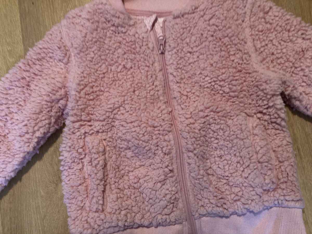 Giacche & Cappotti: Mädchen Jacke Gr. 116 – Nuovo (secondo la descrizione) da Emmenbrücke venduto da JJ_89 1