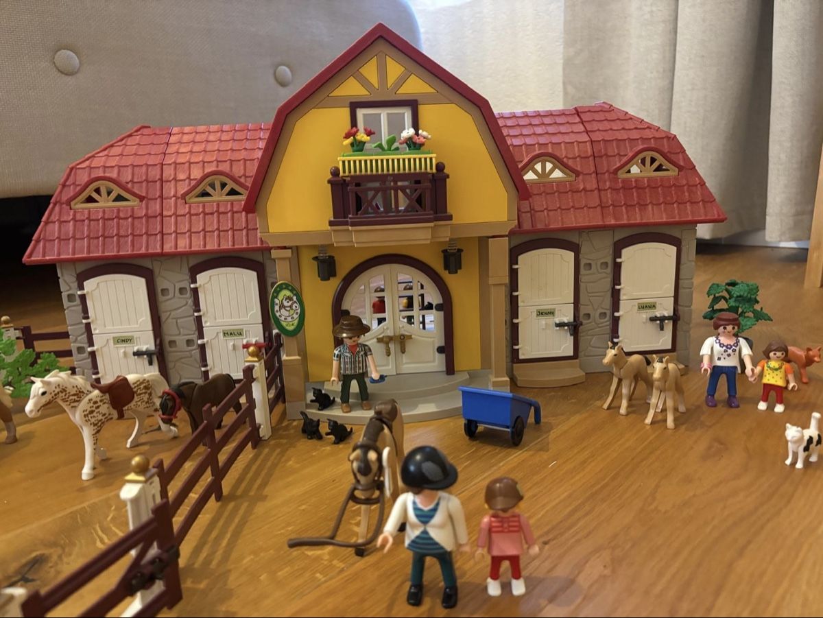 Playmobil Giocattoli: Playmobil Reiterhof – Usato da Bubikon venduto da petraruoss 2