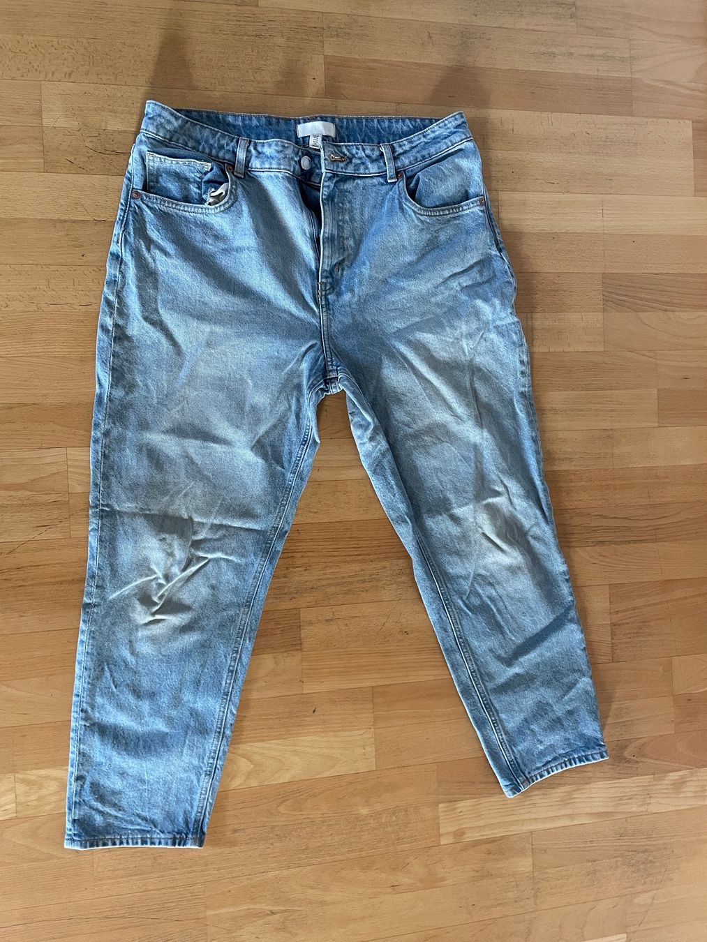 H&M Jeans: Jeans, Straight cut, Grösse 44 – Usato da Winterthur venduto da sabinemarie
