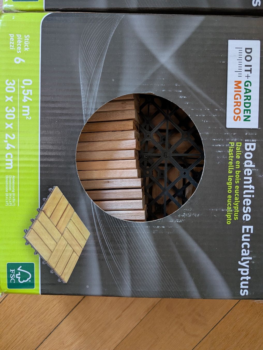 Bodenbeläge: Bodenfliesen, Platten, Eucalyptus Holz Migros – Neu und originalverpackt aus Zürich von hendiadyoin 1