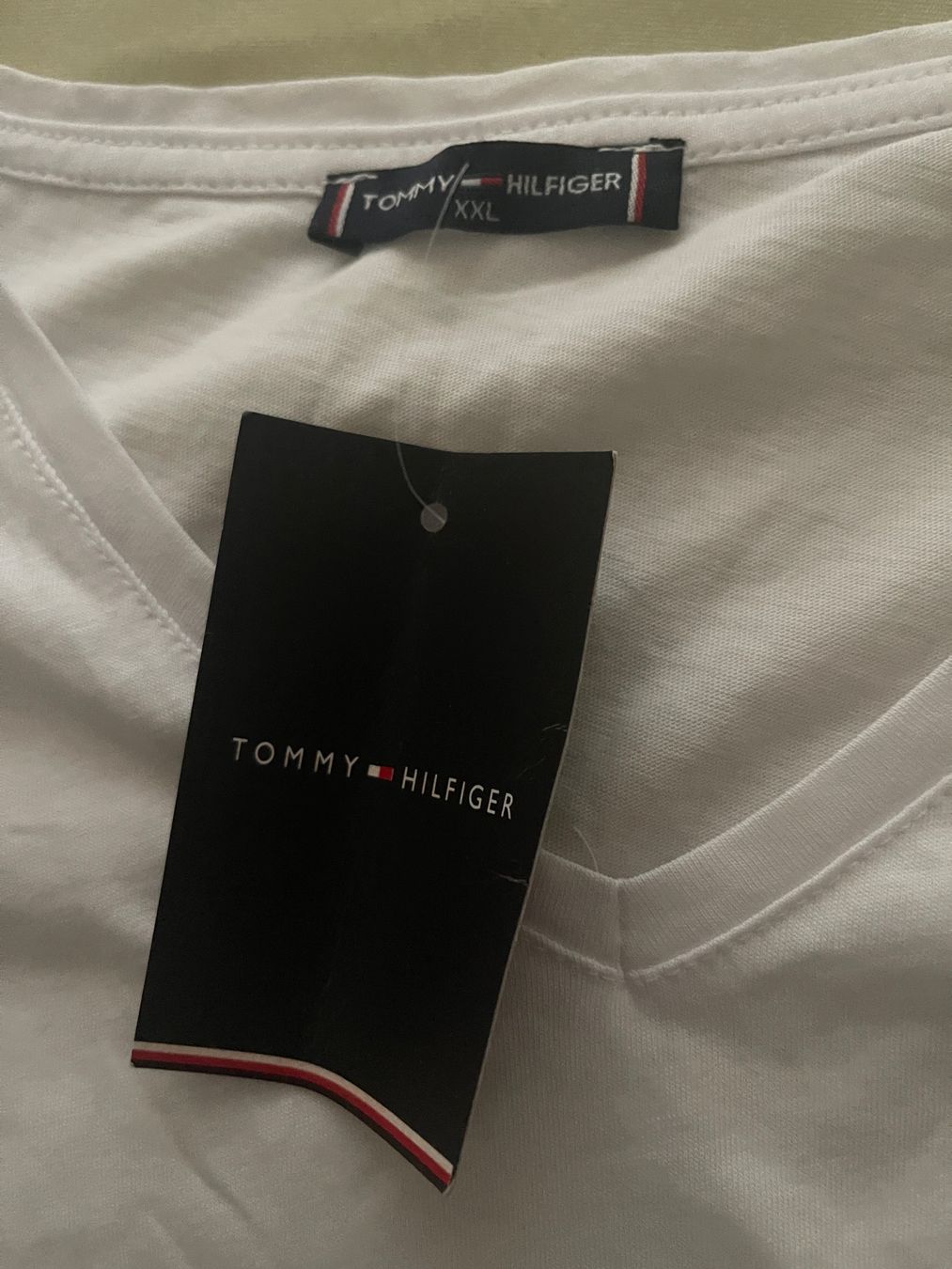 Tommy Hilfiger T-shirt: Hilfiger T Shirt, XXL – Nuovo e nell'imballaggio originale da Bolligen venduto da Aquella71 5