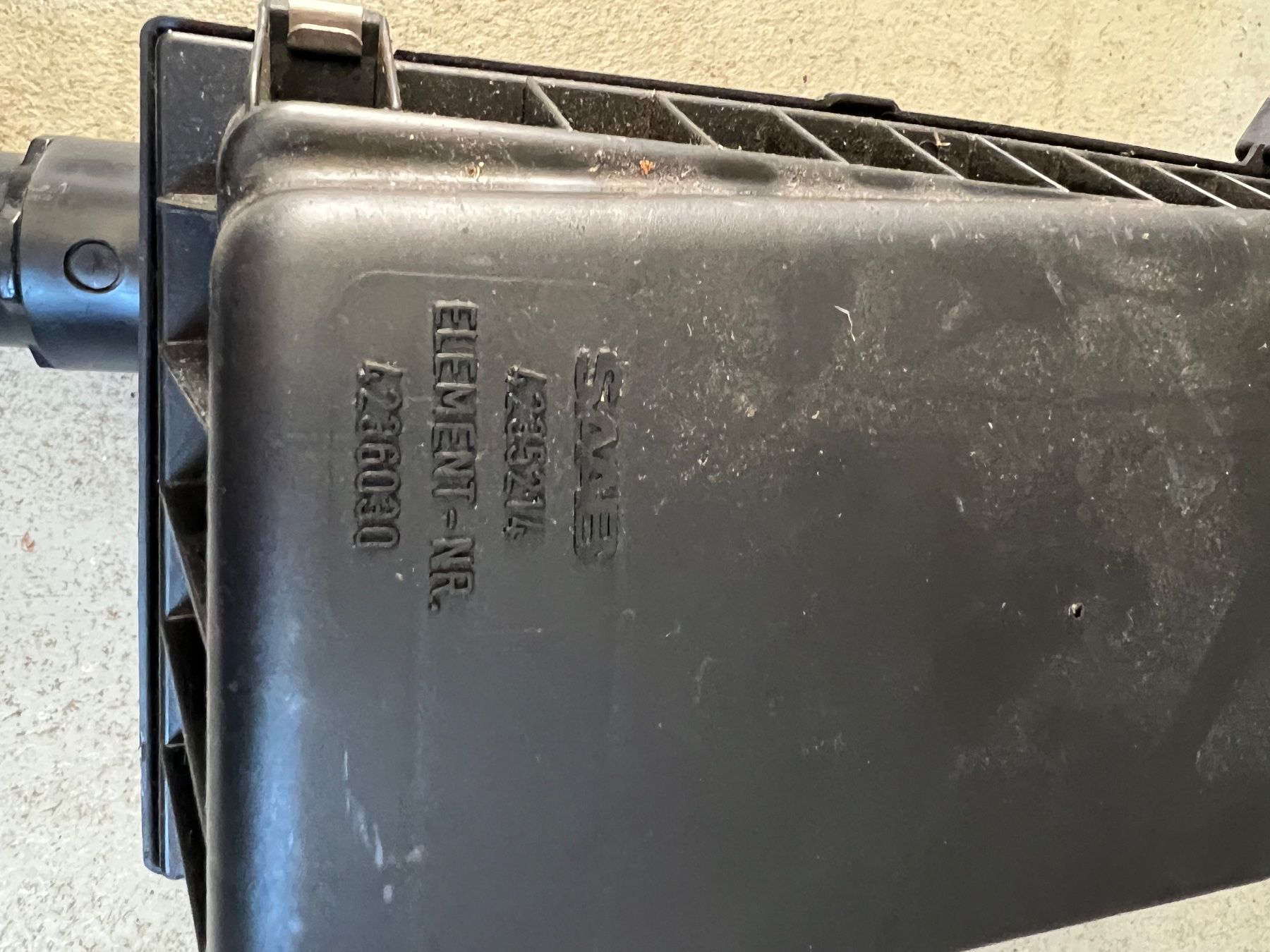 Saab Tutti pezzi di ricambio auto: Saab 93 YS3D Luftfilterkasten 96kW/131PS – Usato da Kaisten venduto da Zef13 2