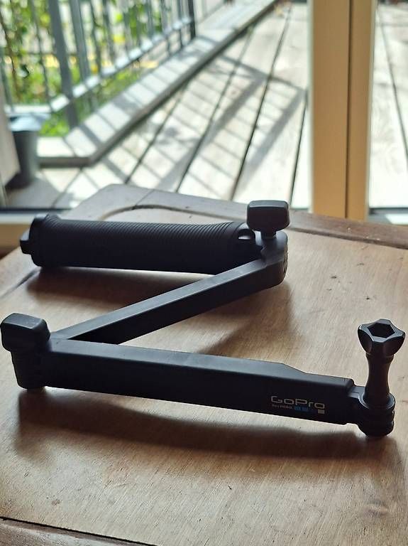 Stative & Köpfe: Original GoPro 3-way Halterung – Gebraucht aus Münchwilen TG von choc2812 1