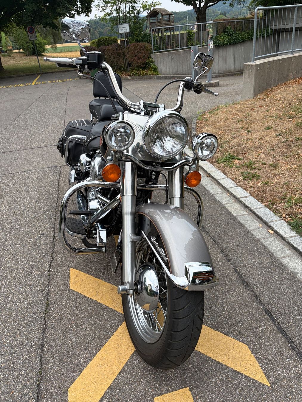 Harley-Davidson Cruisers: Harley Davidson Heritage Nostalgia – D'occasion à Rütihof par elcheffe81 1