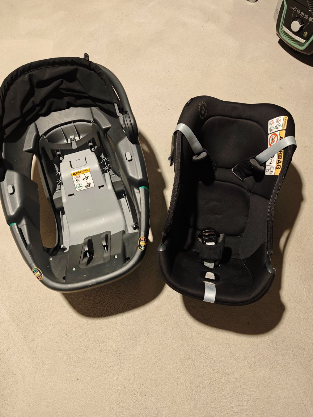 Maxi-Cosi Auto-Kindersitze: Maxi Cosi Coral inkl. Basisstation – Gebraucht aus Teufenthal AG von Killer02 1