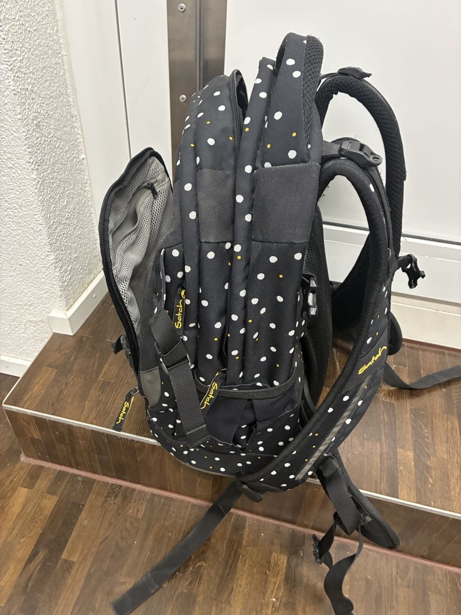 Satch Zaini: Schultheck Satch mit Punkten – Usato da Bergdietikon venduto da parfume 4