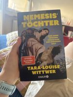 Nemesis Töchter Buch Tara-Louise Wittwer