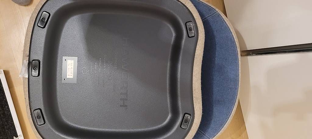 Sgabelli: Hocker/Sessel von Haworth – Usato da Küssnacht am Rigi venduto da Car_lmk6 3