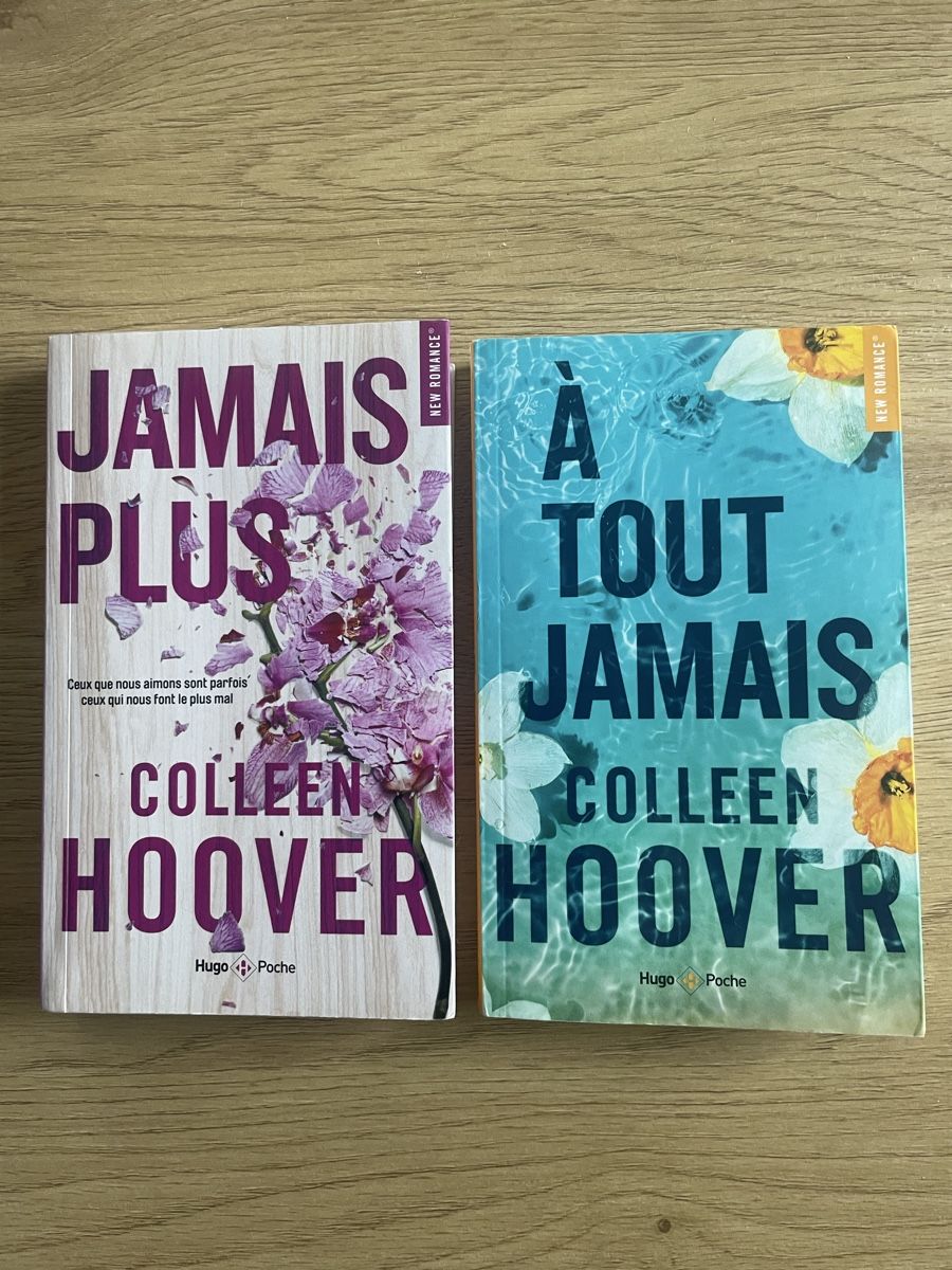 Libri: Romans Colleen Hoover – Usato da Noës venduto da titerfly