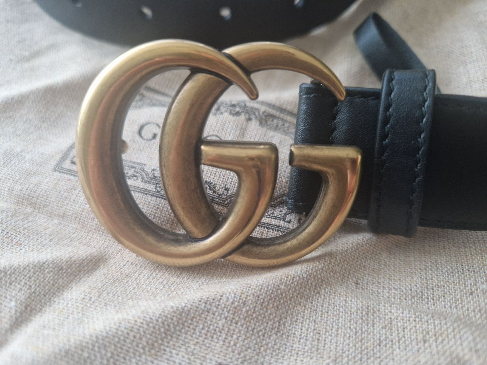 Gucci Cinture: Gucci Gürtel "GG MARMONT" – Usato da Cham venduto da YvonneSecondHand 2