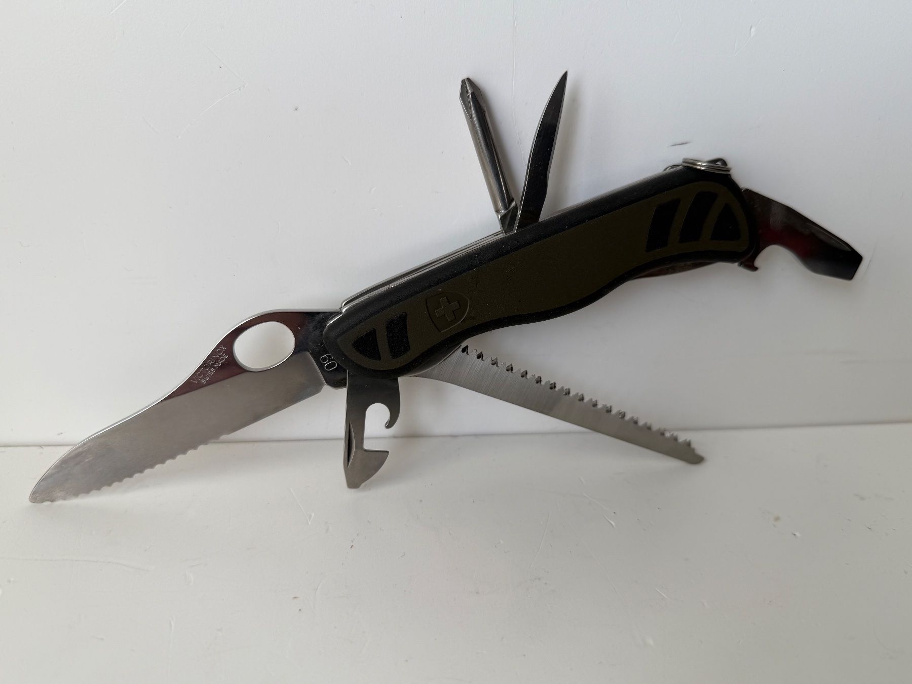 Victorinox Taschenmesser: Victorinox Armee-Taschenmesser – Gebraucht aus Zwingen von moje1 1