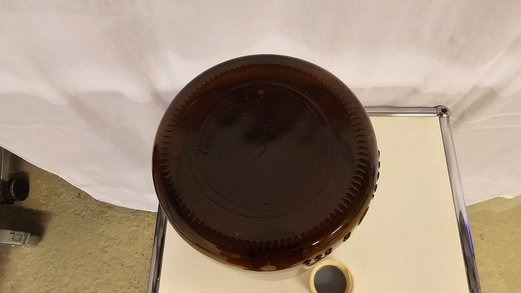 Tutte le decorazioni: Apotheke, wunderschöne braune Glasflasche 250cl – Usato da Zürich venduto da Bobesfee 6