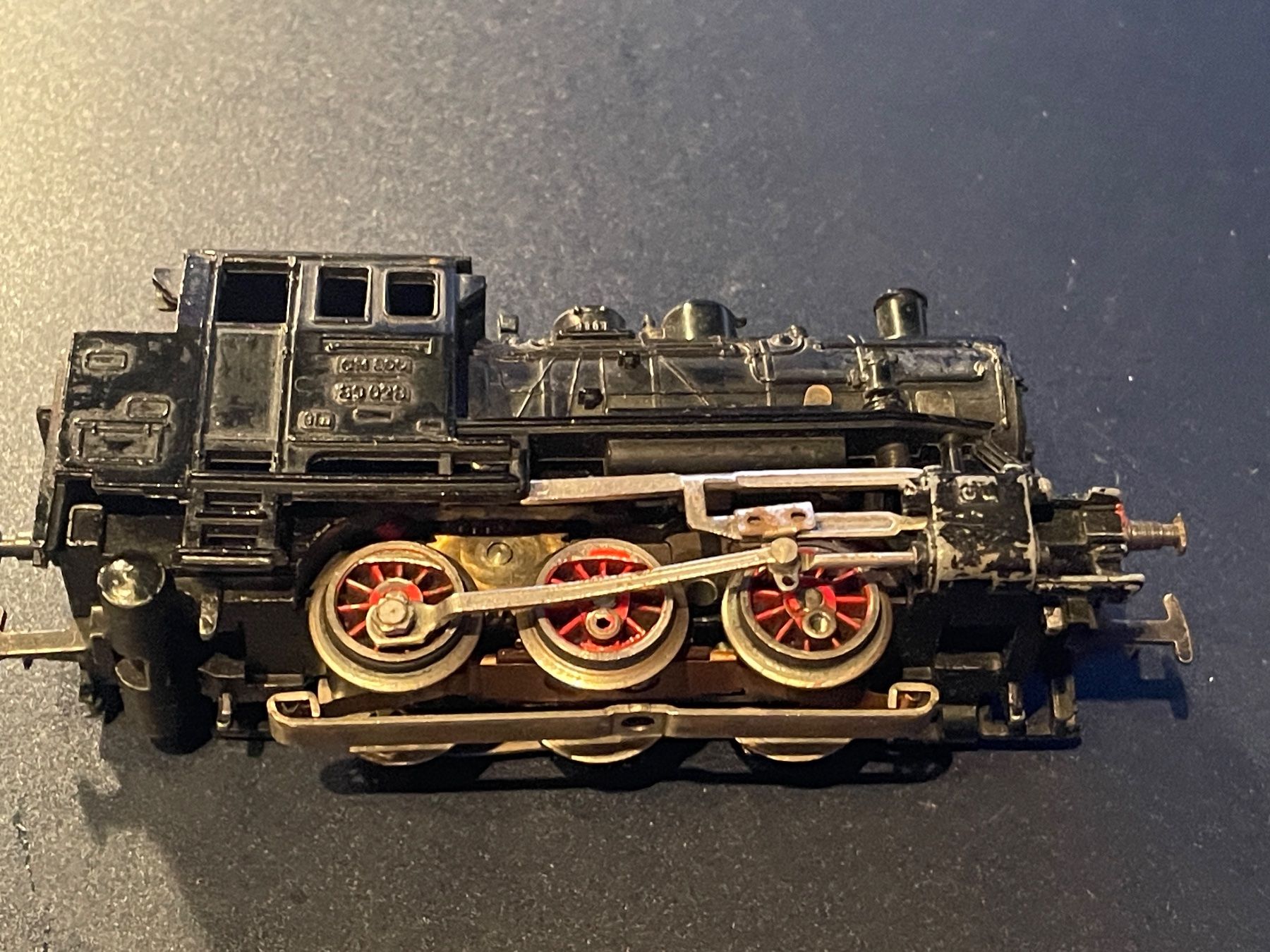 Märklin Modellini di ferrovie: Märklin H0 Tenderlok CM 800 89028 – Usato da Volketswil venduto da rubin74 2