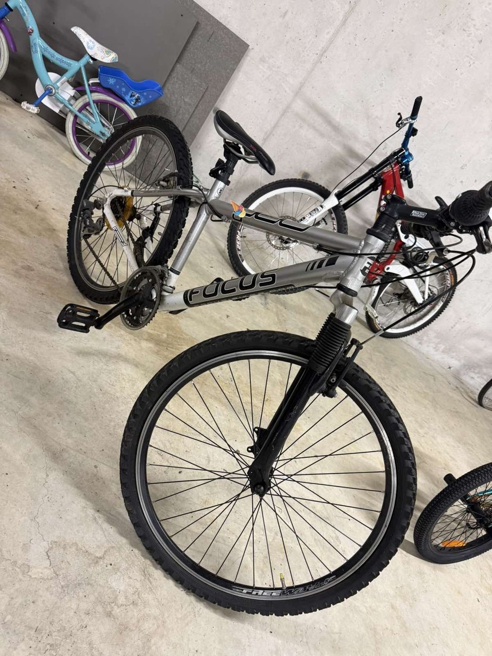Velos: Focus Mountainbike, Top Zustand, – Gebraucht aus Dintikon von buc_6l9q 1