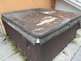 Jacuzzi Maax Spas Vita Elegant