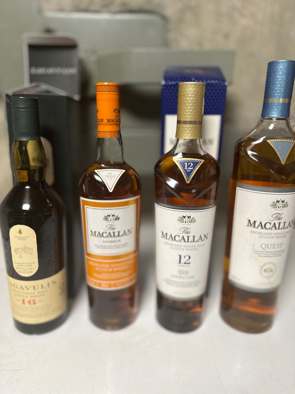 Macallan Bevande alcoliche: Whisky: Lagavulin & Macallan – Nuovo (secondo la descrizione) da Rorbas venduto da m.m.imp 2