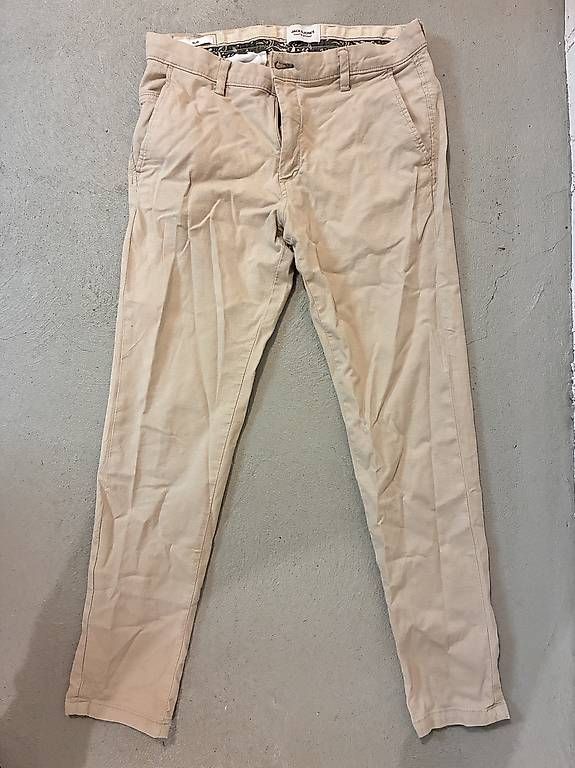 Jack & Jones Pantalons: Stoffhose beige, Grösse 33-32 – D'occasion à Lachen SZ par Manuela_15