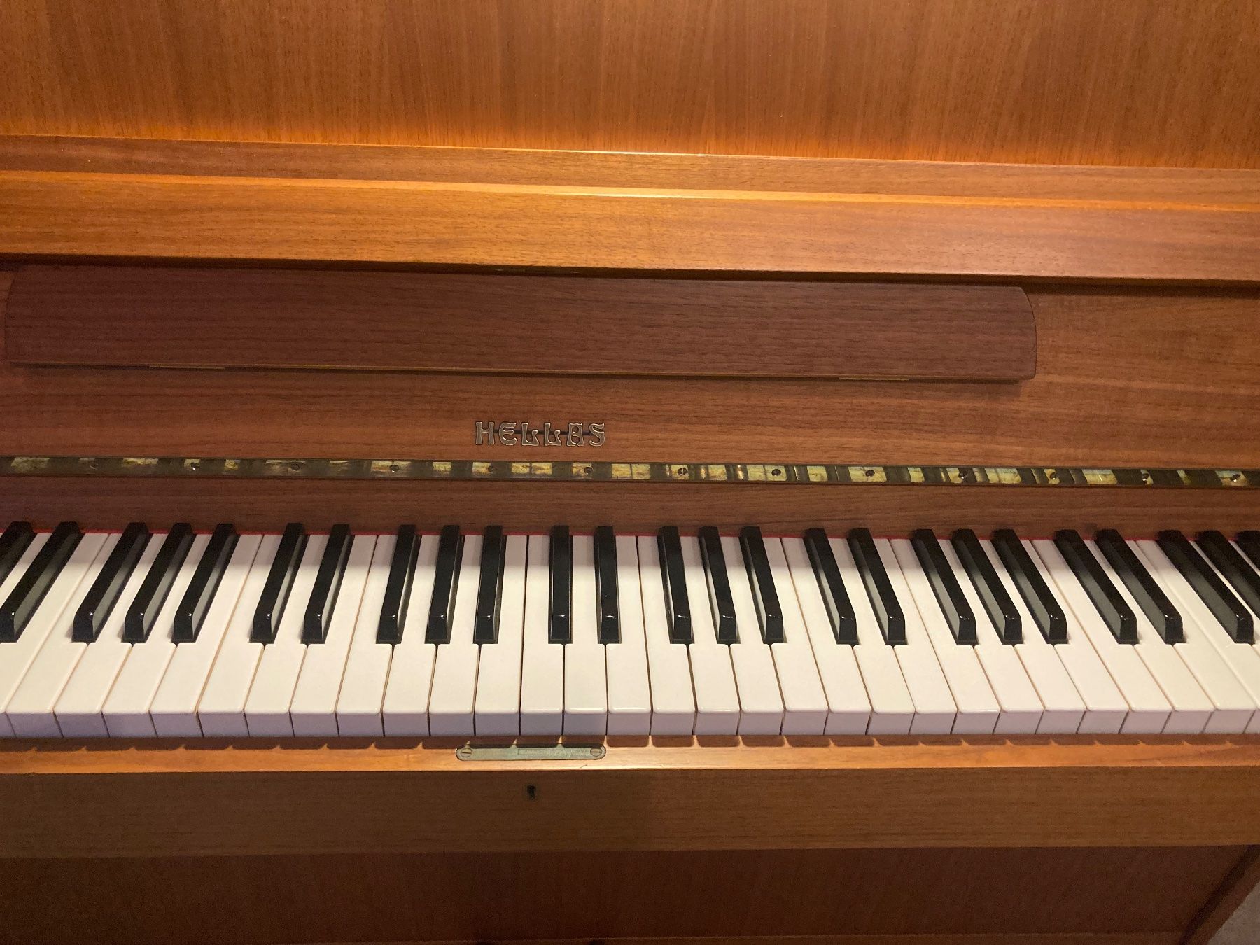 Strumenti musicali: Hellas Klavier – Usato da Rüti ZH venduto da coccinelle88 1