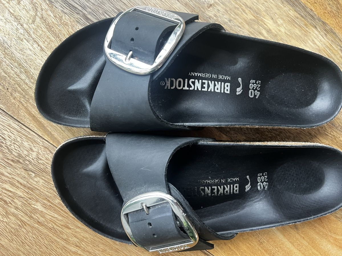 Birkenstock Scarpe da donna: Birkenstock big buckle Gr 40 – Usato da Biel/Bienne venduto da Jobu03 2