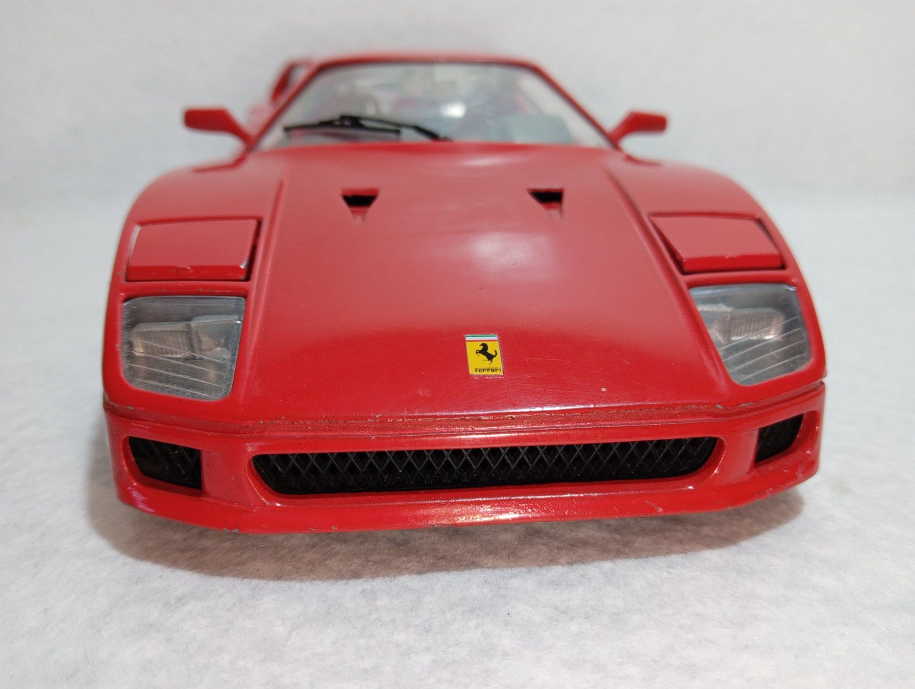 Modellautos: Ferrari F40 – Gebraucht aus Huttwil von Secondtrain 7