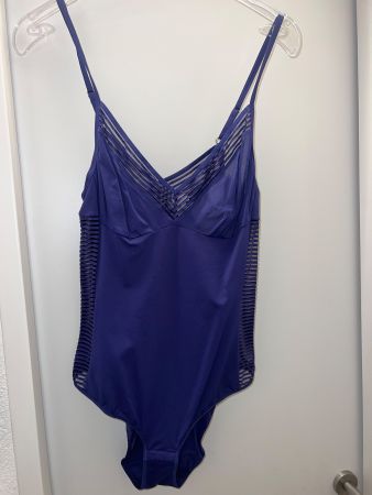 Body HANRO L neu