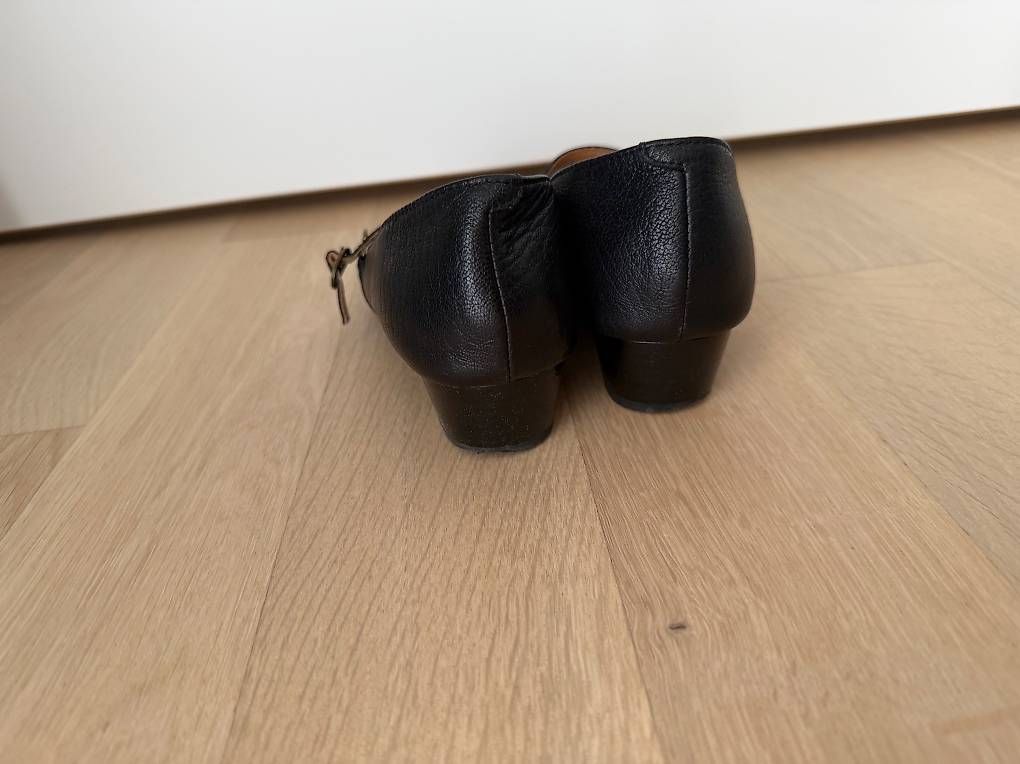 Scarpe da donna: Schwarze Schuhe  super weich – Usato da Zürich venduto da eko_7dxp 2