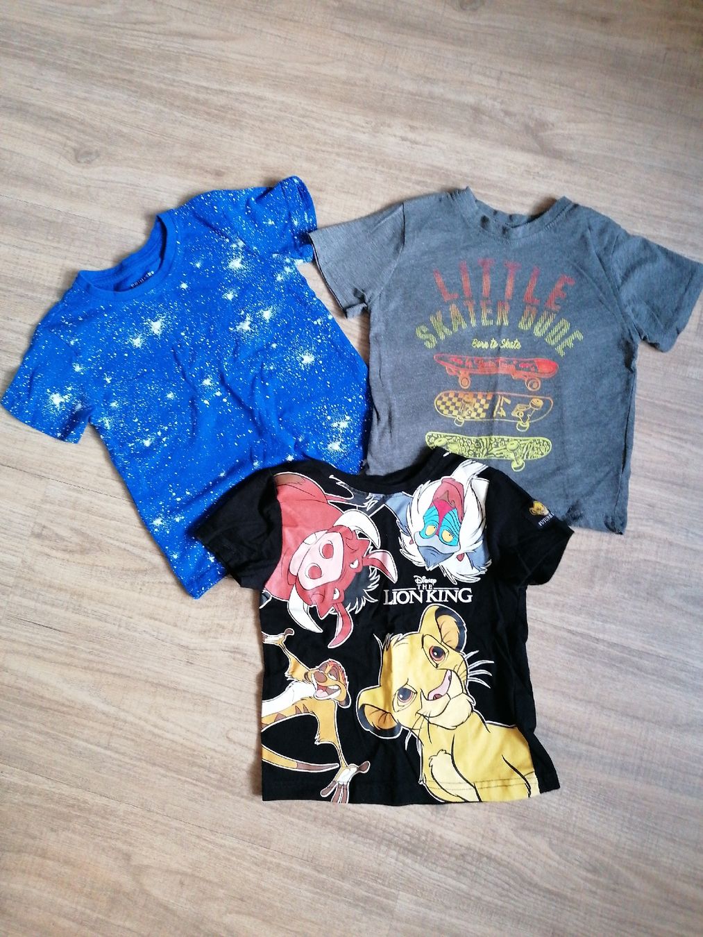 Hemden, T-Shirts & Polos: T-shirts 2-3 Jahre – Gebraucht aus Huttwil von happy-82 1